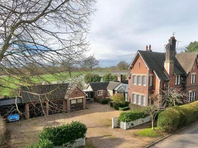 House for sale in Lyons, Greater London