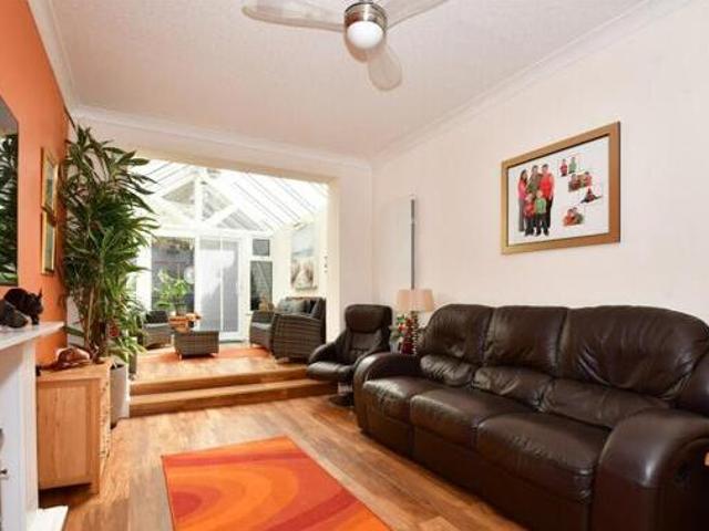 House for sale in Cliftonville West, Acol