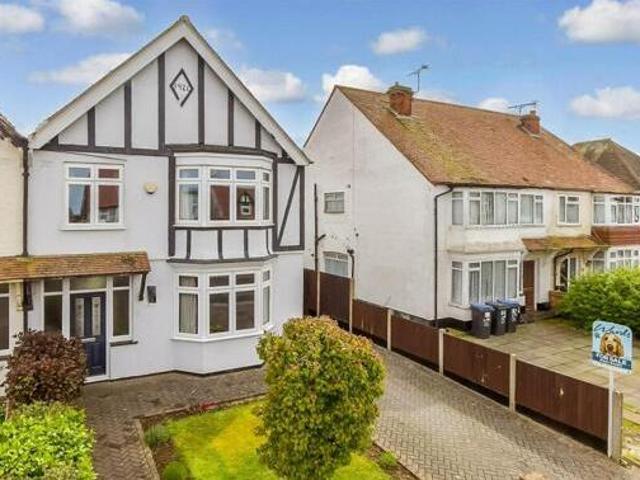 House for sale in Westbrook, Acol