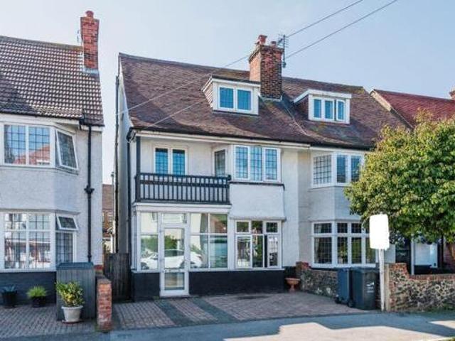 House for sale in Westbrook, Acol