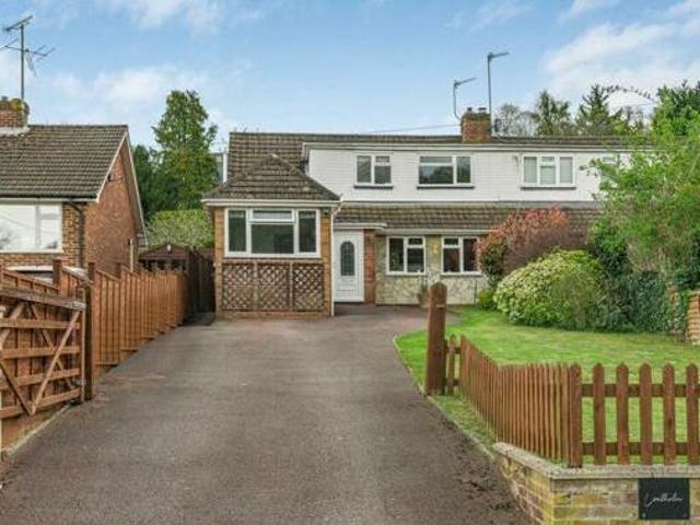 House for sale in Lunnon, Buckinghamshire