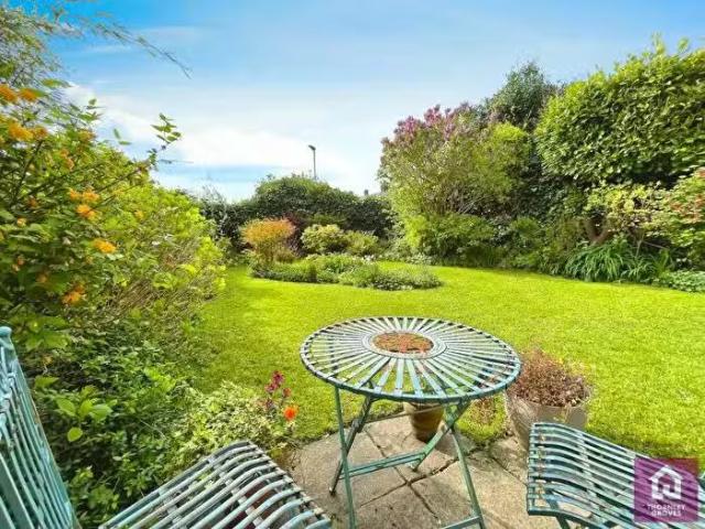 House for sale in Pulford