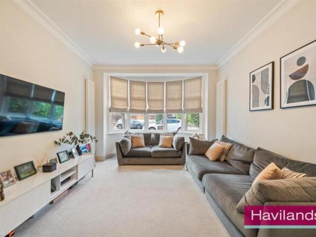 Farm for sale in Winchmore Hill, Greater London
