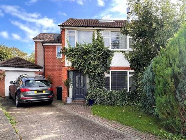House for sale in West Vale, Cheshire