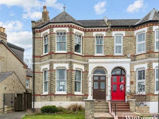 House for sale in Hertfordshire