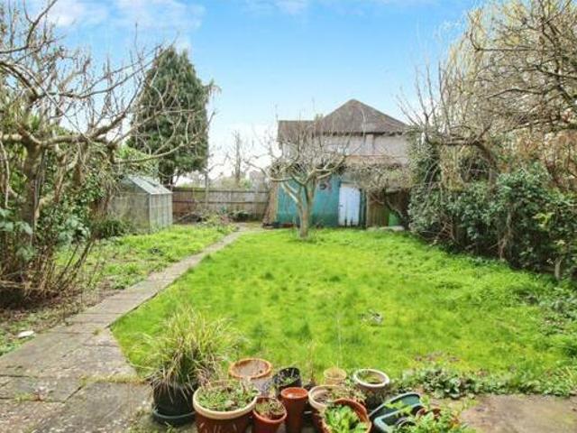 House for sale in Royal Borough of Kingston upon Thames, Greater London