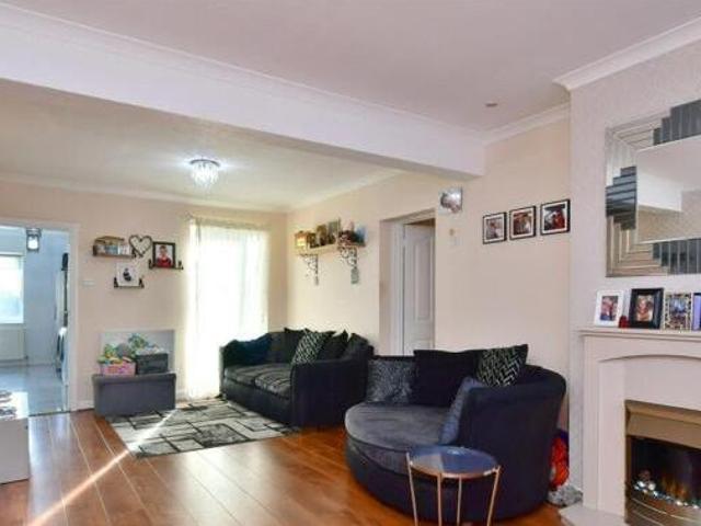 House for sale in Mount Pleasant, Iford
