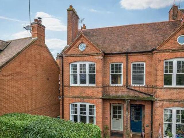 House for sale in Newport Pagnell