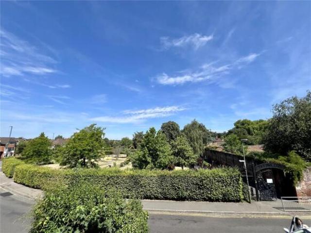 Farm for sale in Westborough, Surrey