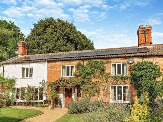 House for sale in East Bank, Norfolk