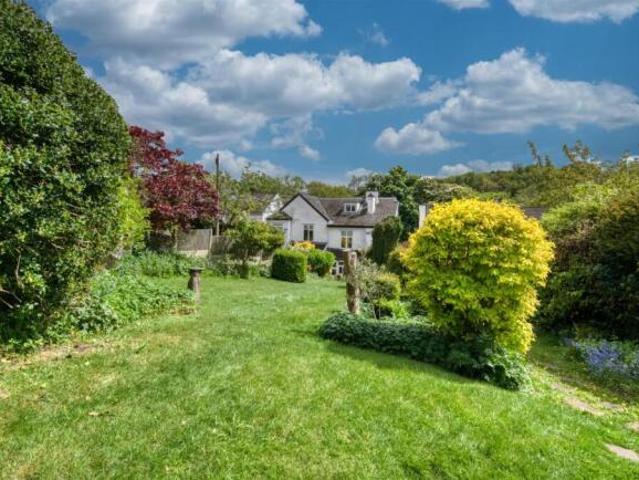 Farm for sale in Broomhill, South Yorkshire