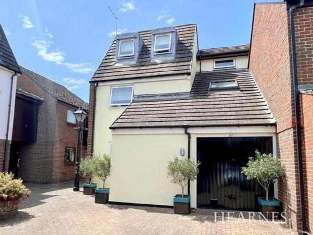 House for sale in Poole