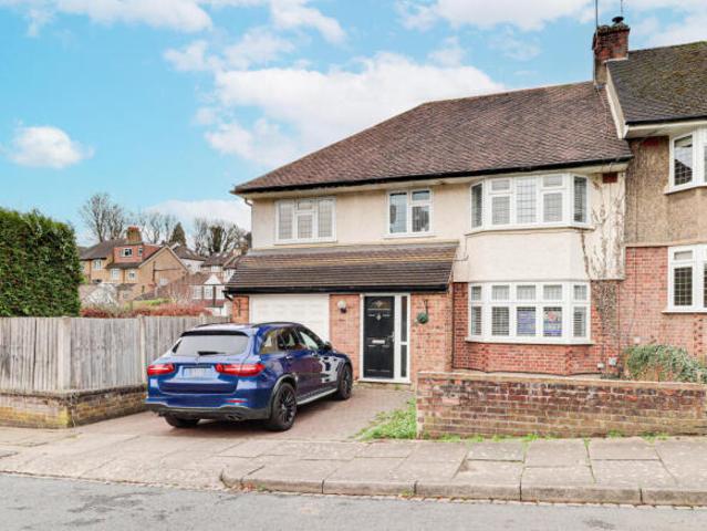 Farm for sale in St Albans, Five Acres