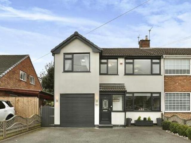 House for sale in Roby Mill, Lancashire