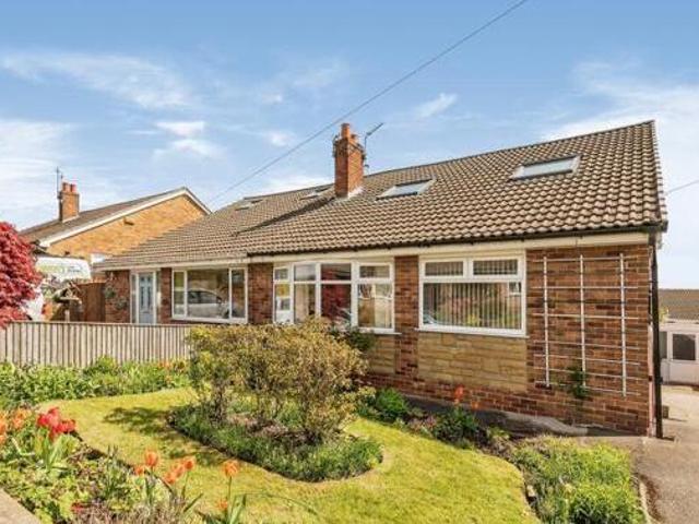 House for sale in Ossett, West Yorkshire