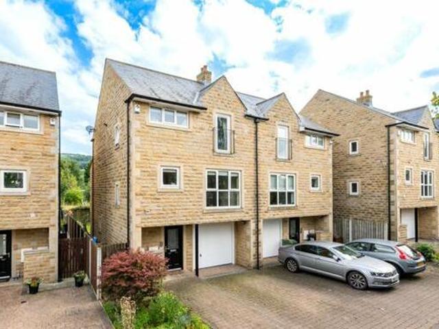 House for sale in Gallows Hill, Otley