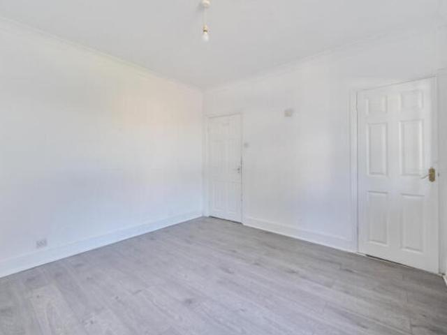 Farm for sale in Regent Quay, Oad Street