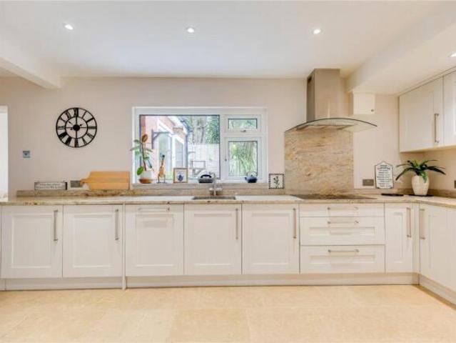 Farm for sale in Penylan, Falcon Lodge