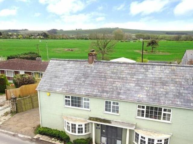 House for sale in Pewsey, Wiltshire