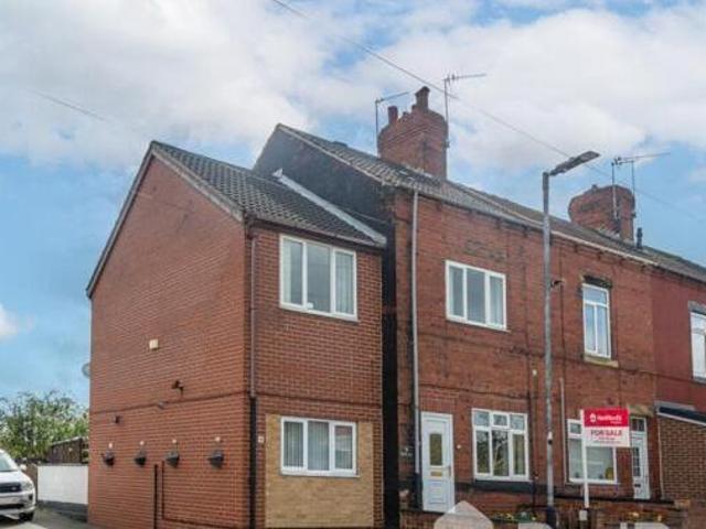 House for sale in Pontefract, West Yorkshire
