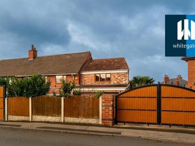 House for sale in Pontefract, West Yorkshire