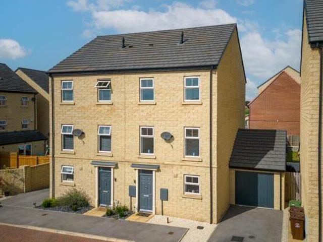House for sale in Pontefract, West Yorkshire