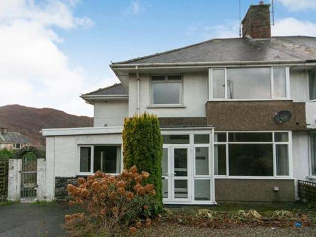 House for sale in Porthmadog