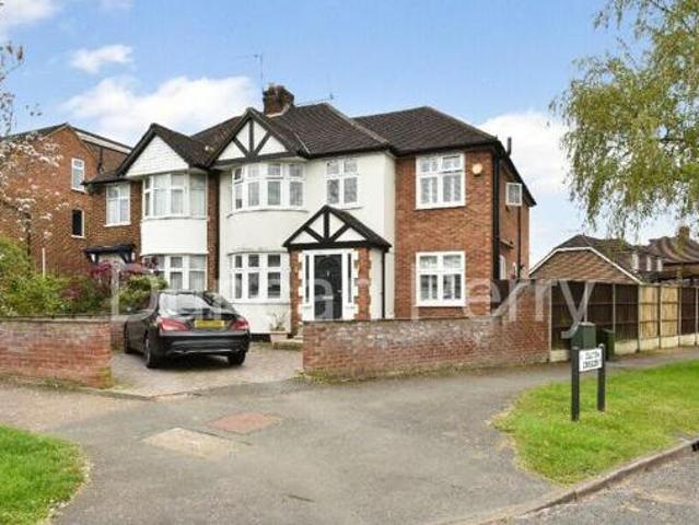 House for sale in Cranborne, Potters Bar