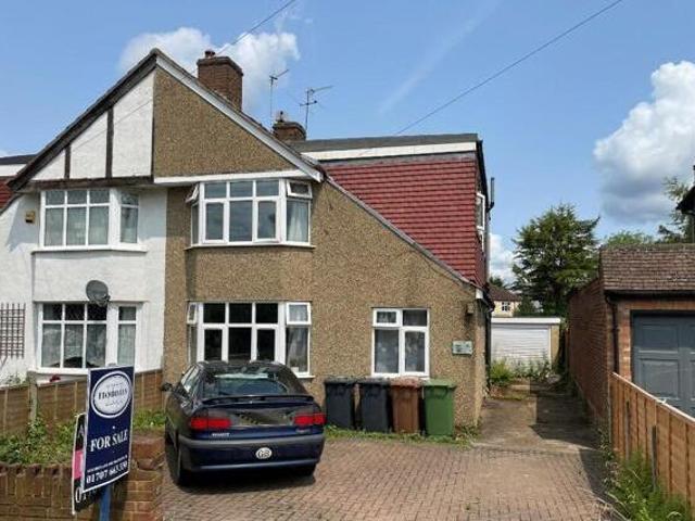House for sale in Potters Bar, Hertsmere