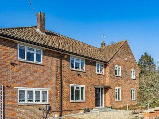 House for sale in Potters Bar, Hertsmere