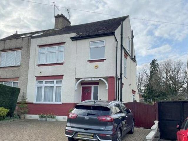 House for sale in Potters Bar, Hertfordshire