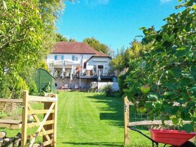 House for sale in Marehill, Horsham