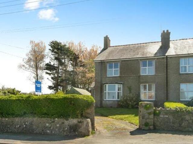 House for sale in Pwllheli, Wales