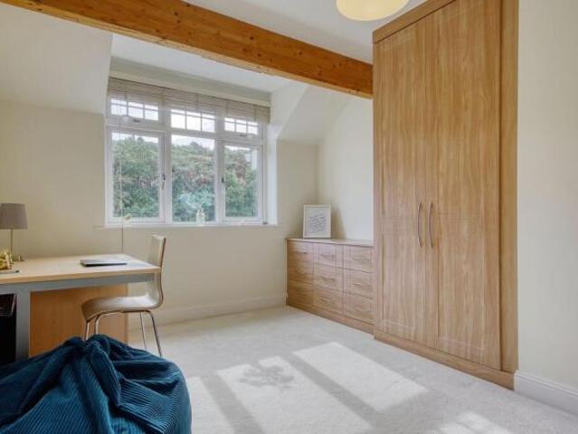 Farm for sale in Queens Park, Bournemouth