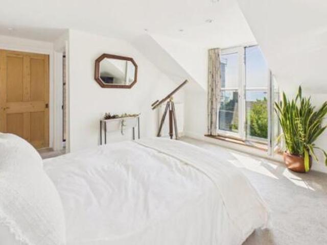 Farm for sale in Folkestone