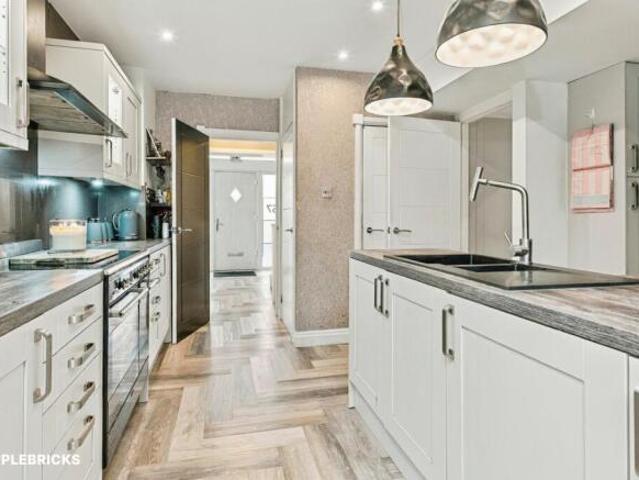 Farm for sale in Leeds, West Yorkshire