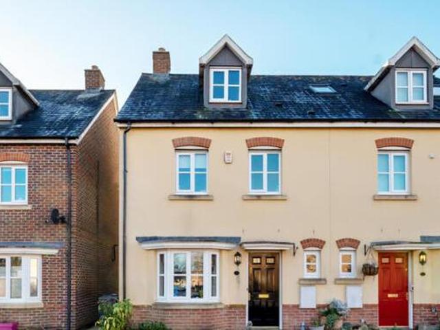 House for sale in Reading