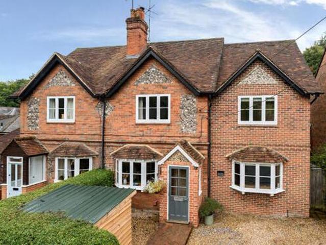 House for sale in Reading
