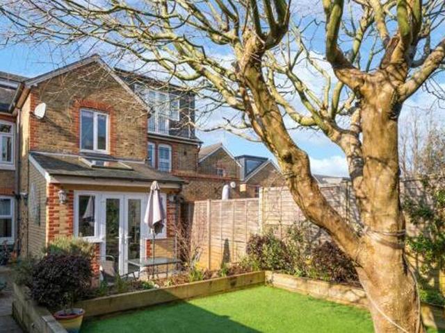 House for sale in Meadvale, Red Hill