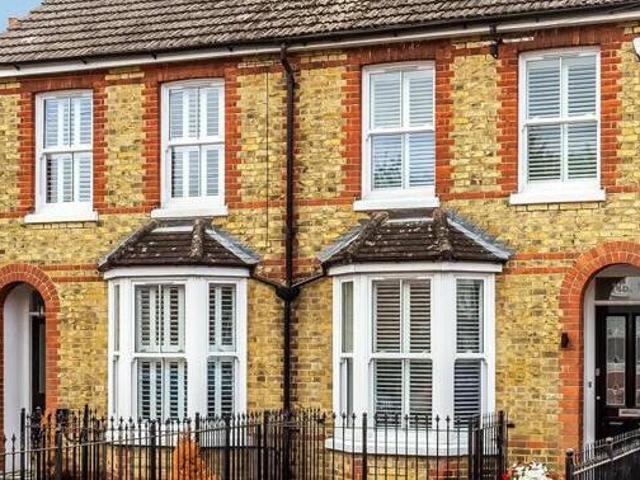 House for sale in Red Hill, Surrey