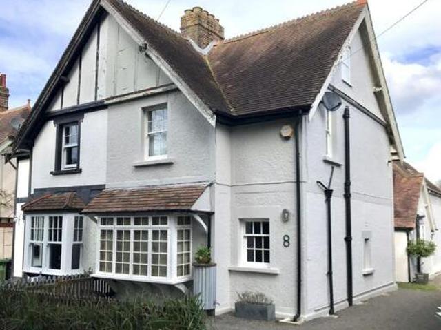 House for sale in Surrey