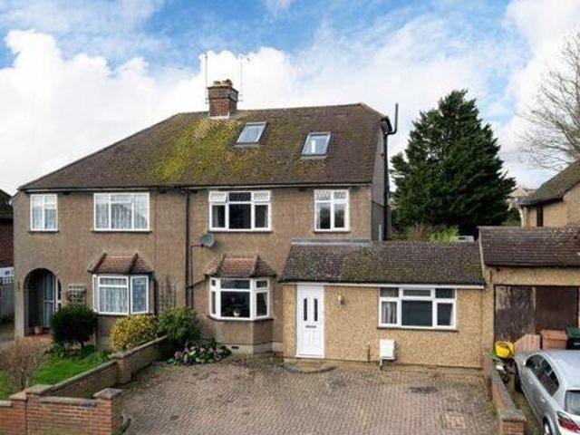 House for sale in Batchworth