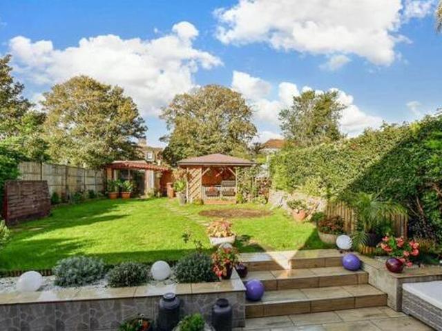House for sale in Rochester, Kent