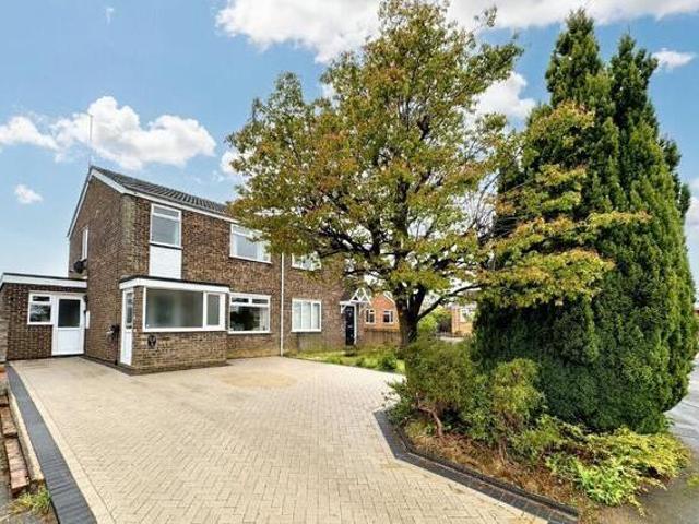 House for sale in Northampton, Northamptonshire