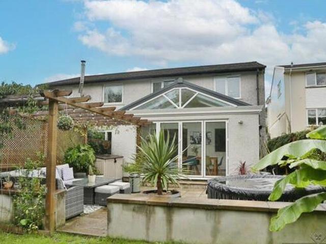 House for sale in Saltash, Cornwall