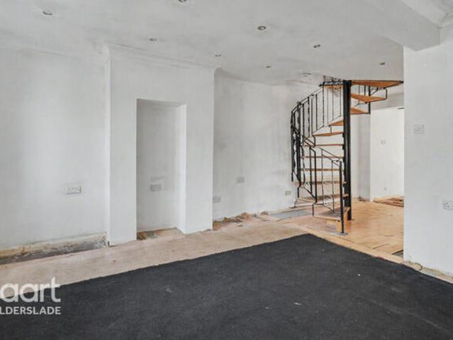 Farm for sale in Chatham