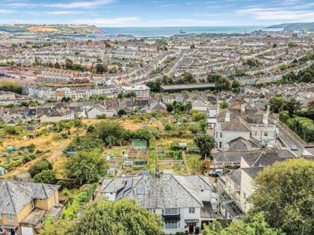 Farm for sale in Mount Wise