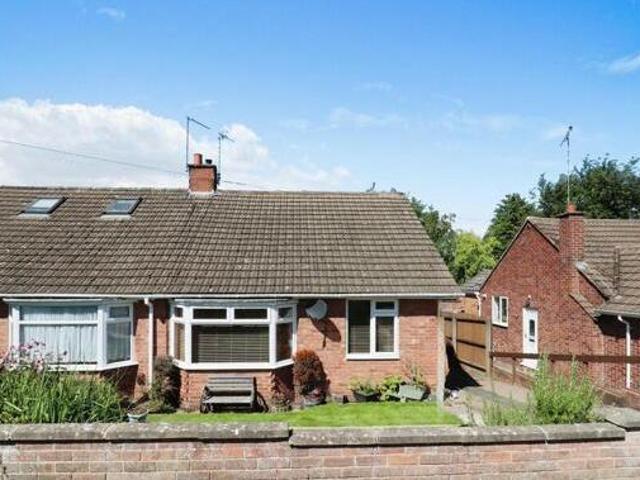 House for sale in Overslade, New Bilton