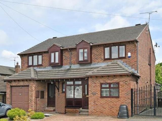 House for sale in Meadowhead, Sheffield