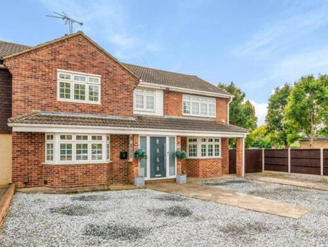 House for sale in Lower Halliford, Surrey